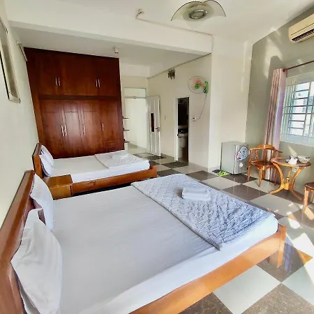 Hoang Nam - 617 Nguyen Thi Dinh, Q2 - By Bay Hostel Ho Chi Minh City Exterior photo