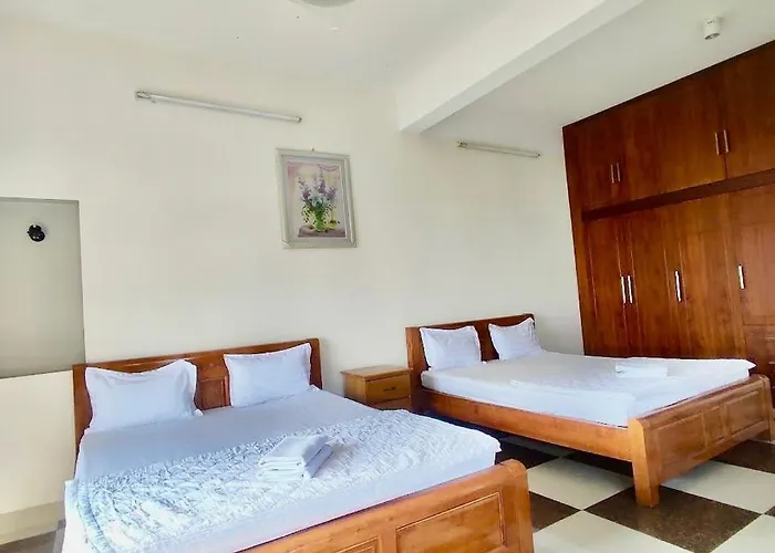 Hoang Nam - 617 Nguyen Thi Dinh, Q2 - By Bay Hostel